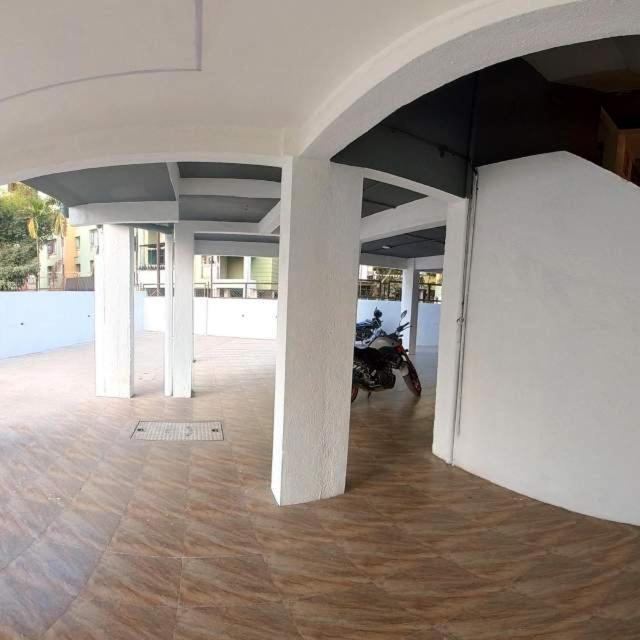 Hotel India Gate Narhe, Pune Ngoại thất bức ảnh